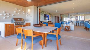 xr:d:DAEMrW4V-o4:20715,j:5207699796809650508,t:23121823