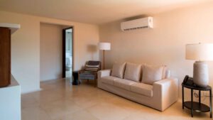 xr:d:DAEMrW4V-o4:19690,j:9071781989669925476,t:23101823