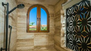 xr:d:DAEMrW4V-o4:21724,j:6636471911918195091,t:24020618