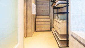 xr:d:DAEMrW4V-o4:18459,j:186168474980569644,t:23062921