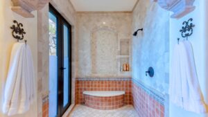 xr:d:DAEMrW4V-o4:18285,j:4319344980225373055,t:23060923