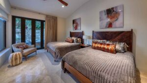 xr:d:DAEMrW4V-o4:16935,j:41944132828,t:22112319