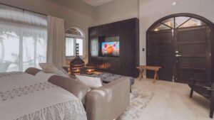 xr:d:DAEMrW4V-o4:17883,j:3491342345,t:23042619