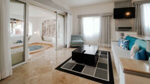 xr:d:DAEMrW4V-o4:16850,j:41338239622,t:22111800