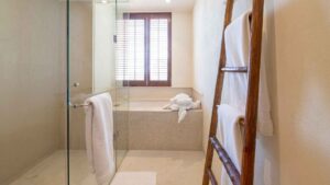 xr:d:DAEMrW4V-o4:19271,j:4533278303382922577,t:23100717