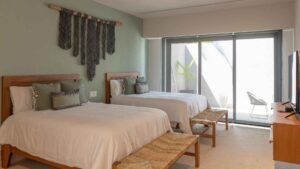 xr:d:DAEMrW4V-o4:18572,j:3416375407279578453,t:23063021