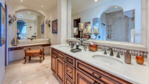 xr:d:DAEMrW4V-o4:18288,j:5649032770257697311,t:23060923