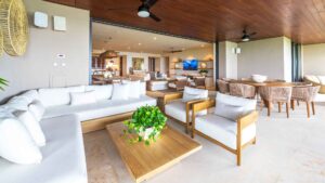 xr:d:DAEMrW4V-o4:19242,j:1098156761081865159,t:23092817