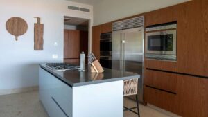 xr:d:DAEMrW4V-o4:18568,j:64571385208849810,t:23063021