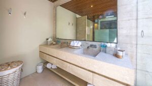 xr:d:DAEMrW4V-o4:18455,j:1063244502249201103,t:23062921