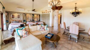 xr:d:DAEMrW4V-o4:18084,j:4628803325,t:23051320