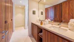 xr:d:DAEMrW4V-o4:19270,j:1531629154351036809,t:23100717