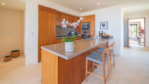 xr:d:DAEMrW4V-o4:19285,j:8817327450309310046,t:23100717