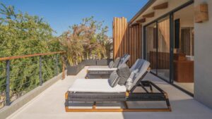 xr:d:DAEMrW4V-o4:18950,j:3837466102608625821,t:23080922