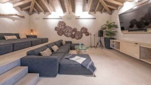 xr:d:DAEMrW4V-o4:18457,j:3516580396051920019,t:23062921