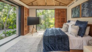 xr:d:DAEMrW4V-o4:18961,j:3978203592339424389,t:23080922