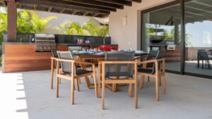 xr:d:DAEMrW4V-o4:18557,j:3329681114923221572,t:23063021